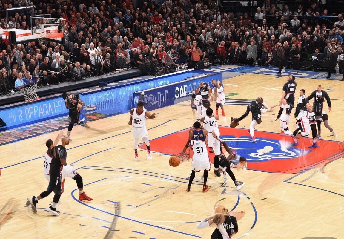 76人与猛龙对决：战术解析与赛果回顾