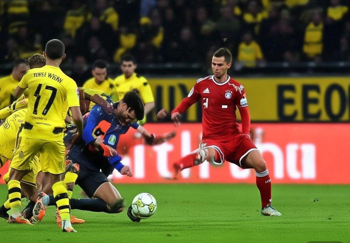 德甲巅峰对决：拜仁慕尼黑VS多特蒙德关键分析及预测(图5)