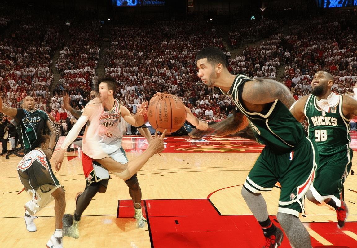 2007NBA火箭VS雄鹿经典对决回顾(图3)