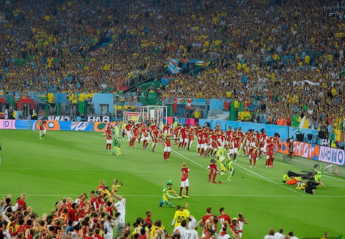 2014世界杯德国7-1大胜巴西：足坛巨变背后的故事